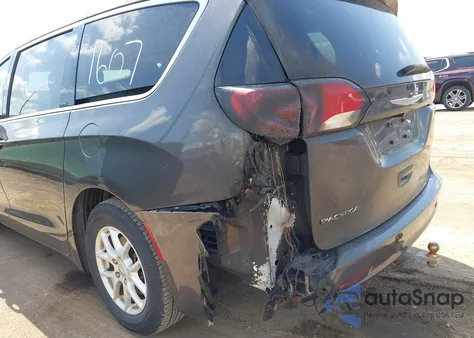 2017 Chrysler Pacifica Touring из США, поврежденный, VIN 2C4RC1DG1HR571607